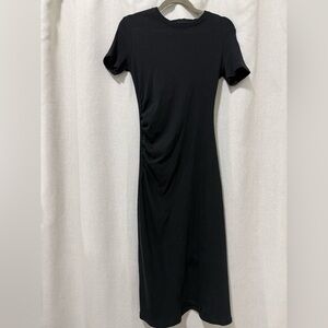 Zara black short sleeve ribbed stretchy midi dress size M